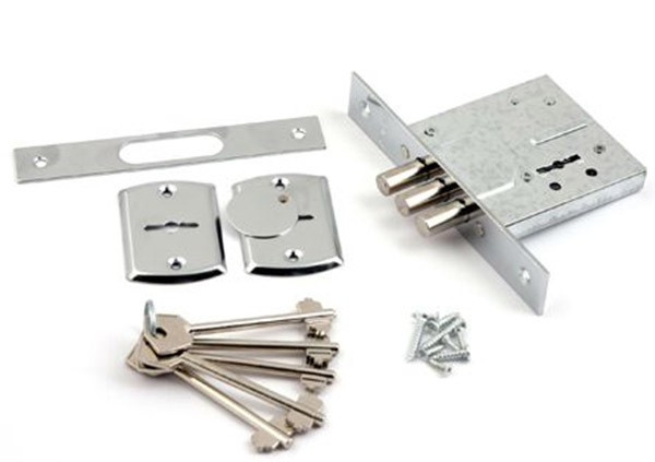 Փական մուտքի դռան սուվալդային  R12/S6-CR Avers