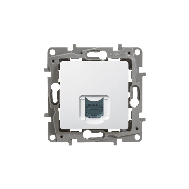 Розетка Niloe инфор. RJ 45 6 UTP белая Legrand