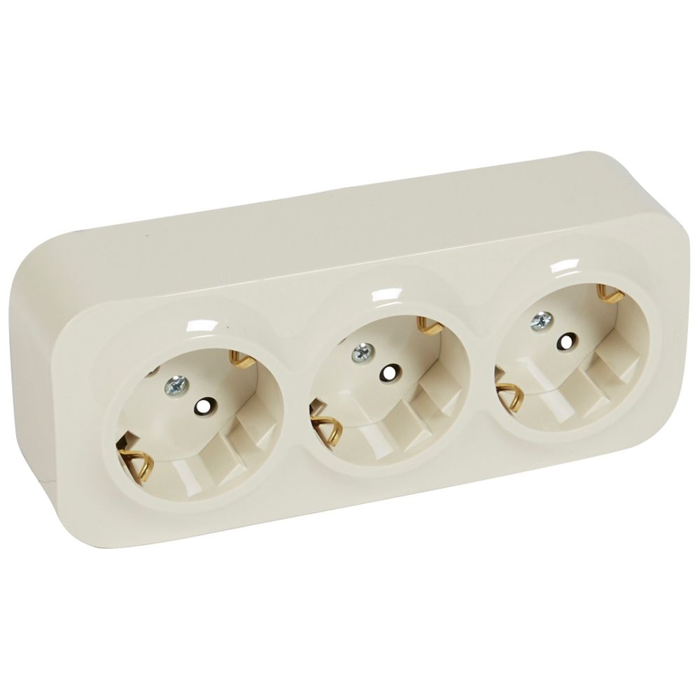 Վարդակ Quteo 3x2B+3 փղոսկր Legrand