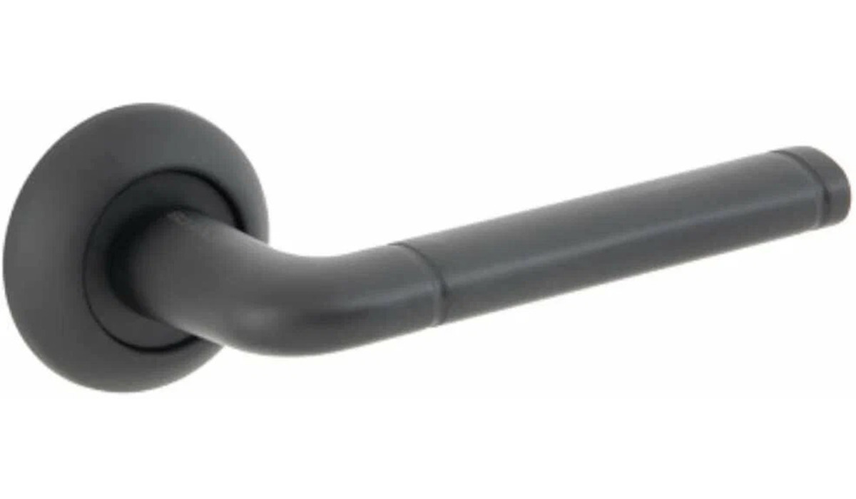 Բռնակ դռան  Megapolis "Hong Kong" H-0883-A-BLM 00031307 Apecs